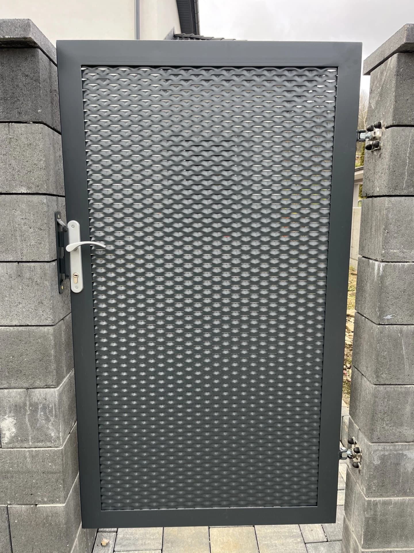 Realizace — Kovovýroba Rozbroj Karviná (realizace)